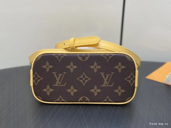 First bag ru Alma-18*12*8cm VUITTON LOUIS Nano 0723